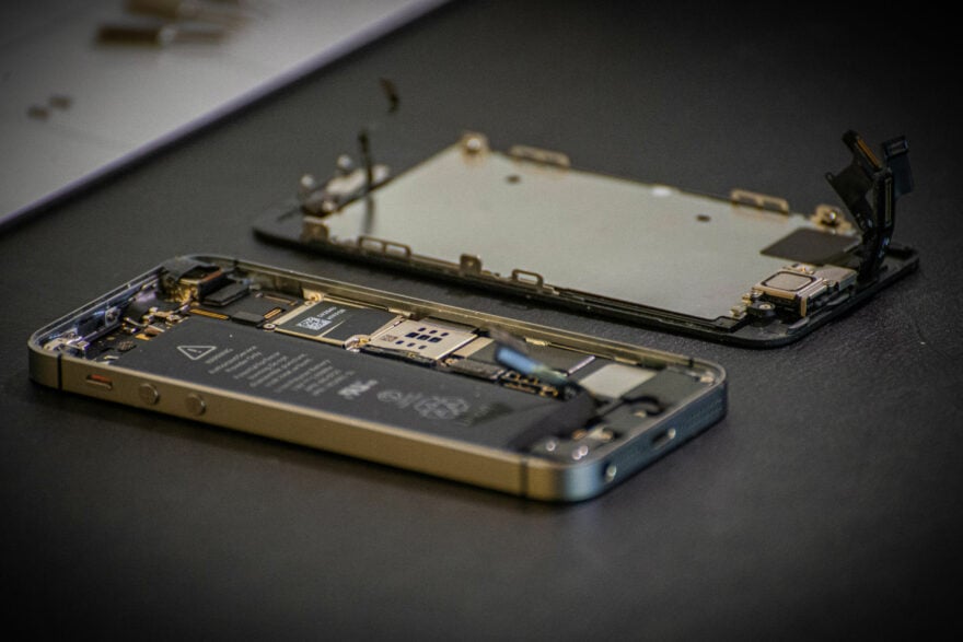 Pire que la fast fashion : zoom sur les ravages de la fast tech