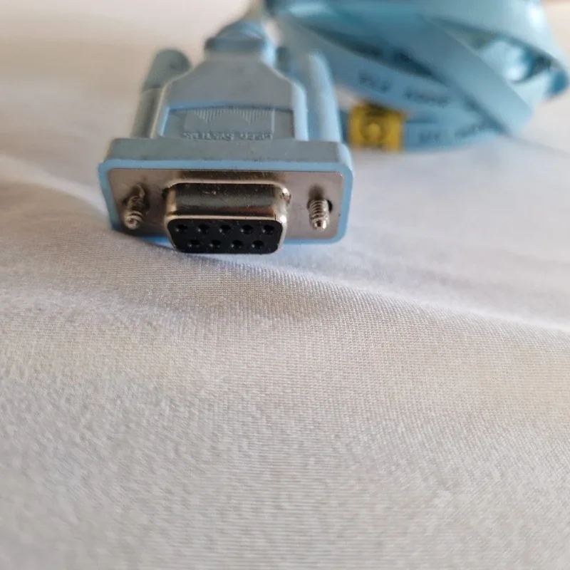 Câble console Cisco d'origine RJ45 vers DB9 femelle (RS-232), plat bleu clair, photo 2