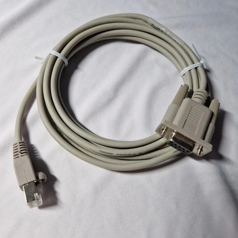 Lot de 3 câbles console série RJ45 vers DB9 femelle (RS-232), gris clair, Foxconn, photo 1