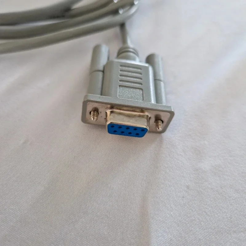 Câble console série Brocade 50-0000083-01, RJ45 vers DB9 femelle (RS-232), gris, photo 2
