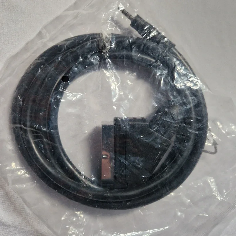 Câble jack 3,5 mm 4 contacts (TRRS) vers Péritel mâle, audio et vidéo, neuf sous sachet, photo 1