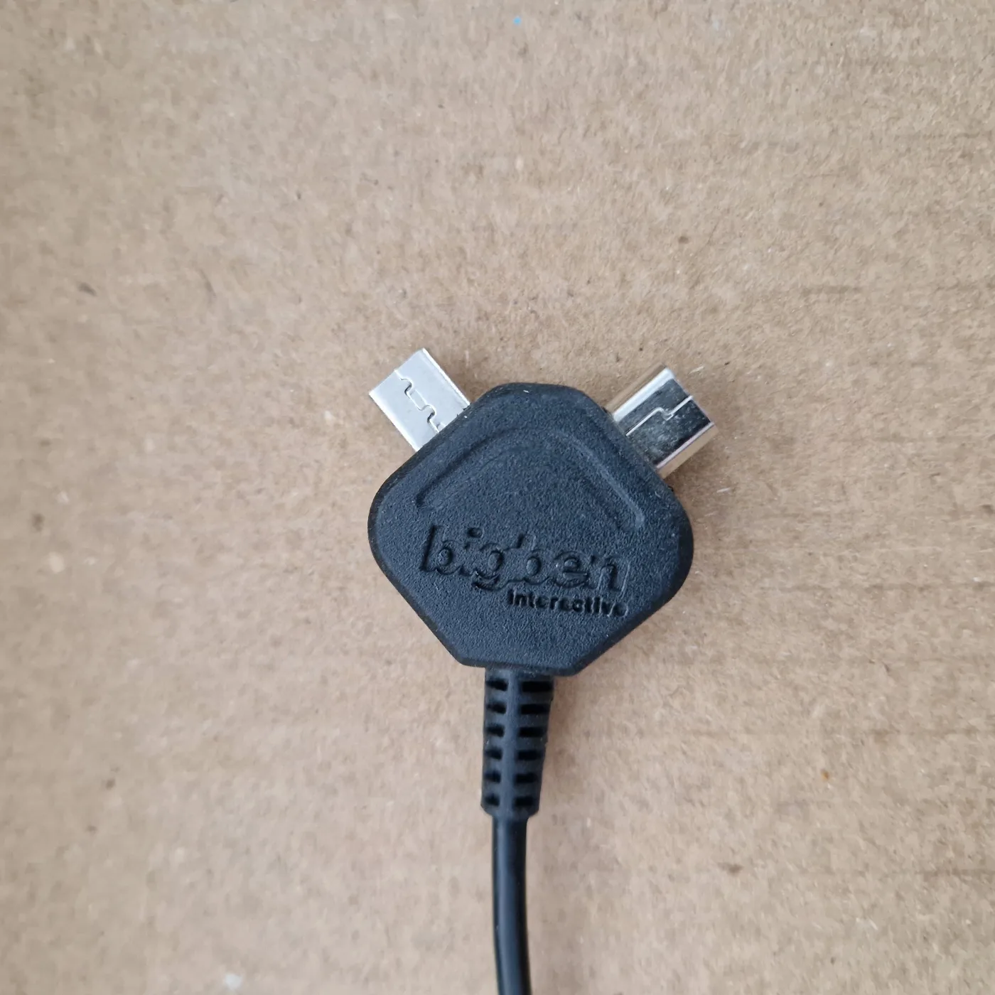Chargeur secteur Bigben DSILADAPT pour Nintendo DS Lite et DSi, deux embouts, photo 3