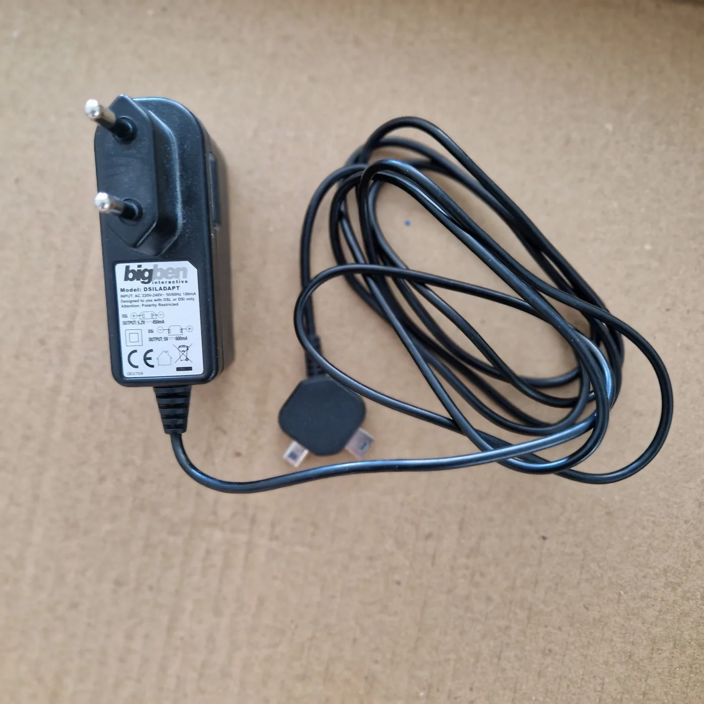Chargeur secteur Bigben DSILADAPT pour Nintendo DS Lite et DSi, deux embouts, photo 1