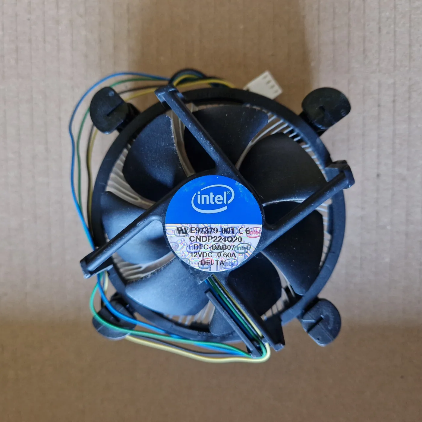 Ventirad Intel E97379-001 (Delta 0,60 A) — socket LGA 1150 / 1151 / 1155 / 1156