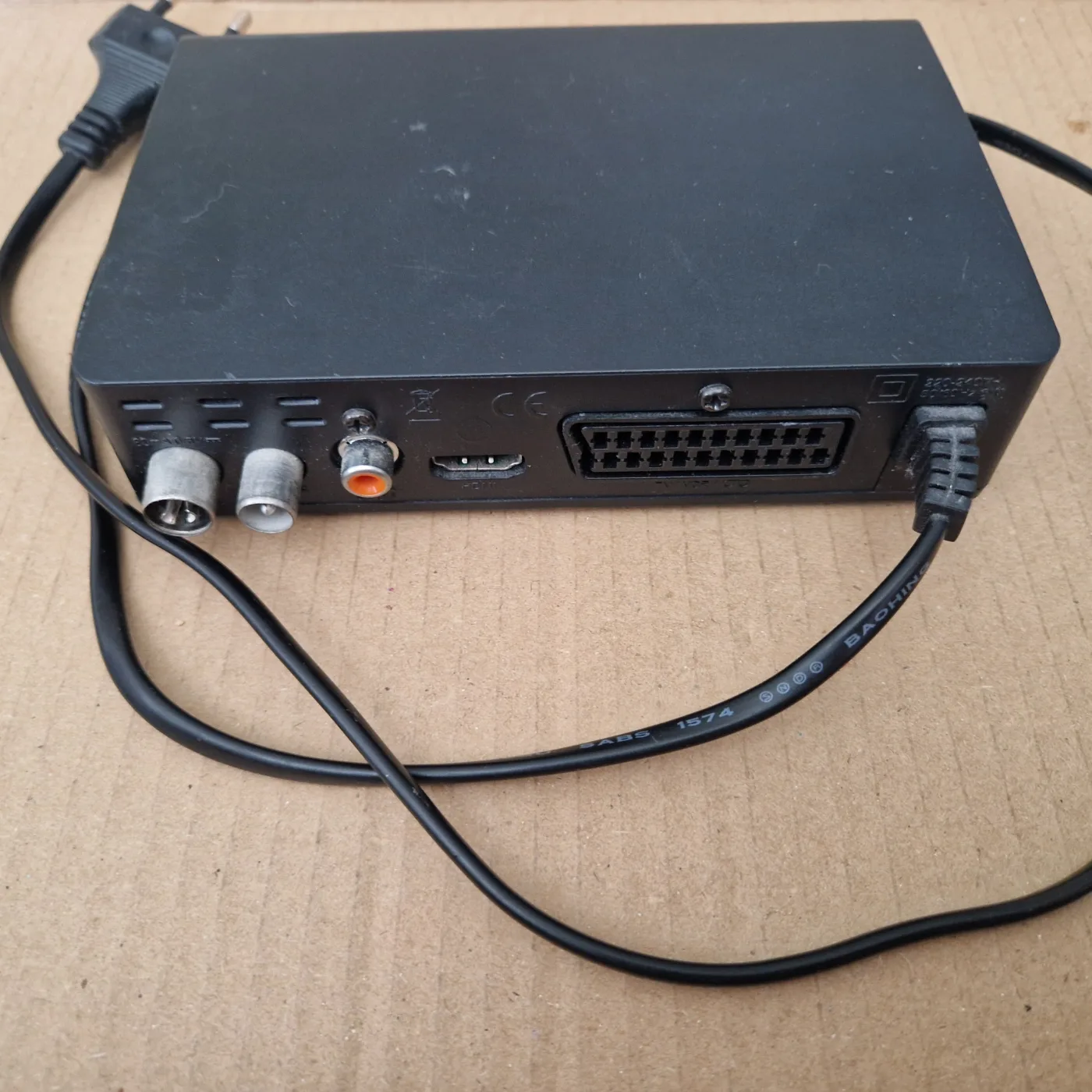 Adaptateur TNT HD Metronic Zapbox HD-S1.1 — photo 2