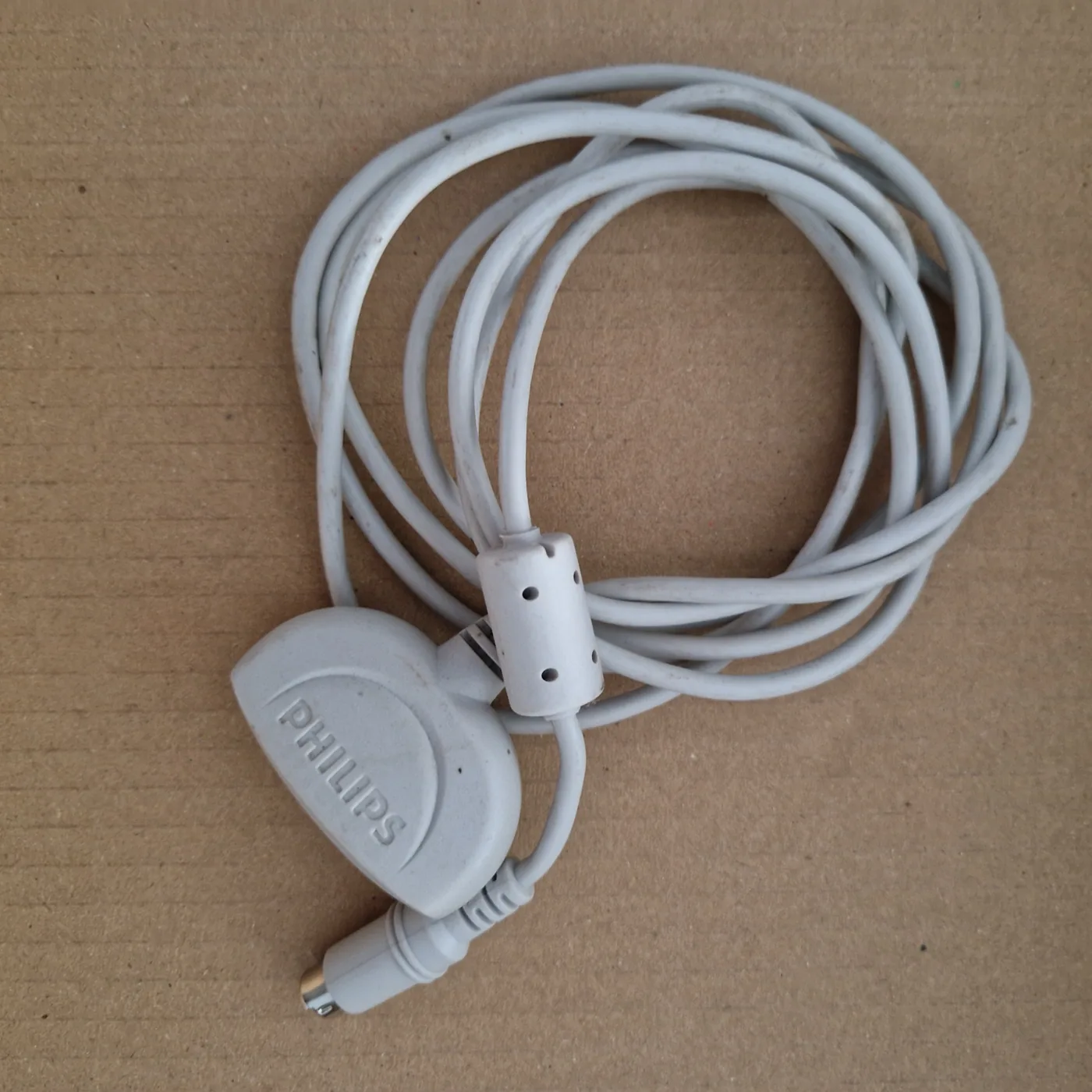 Module Philips déporté, récepteur infrarouge et voyants d'entrées, prise mini-DIN 6 broches, appareil d'origine non identifié, photo 3