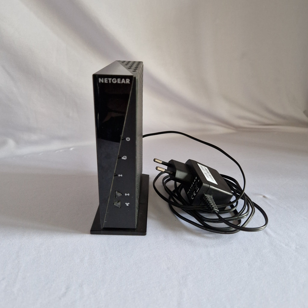 Routeur Wi-Fi Netgear N300 WNR2000v5