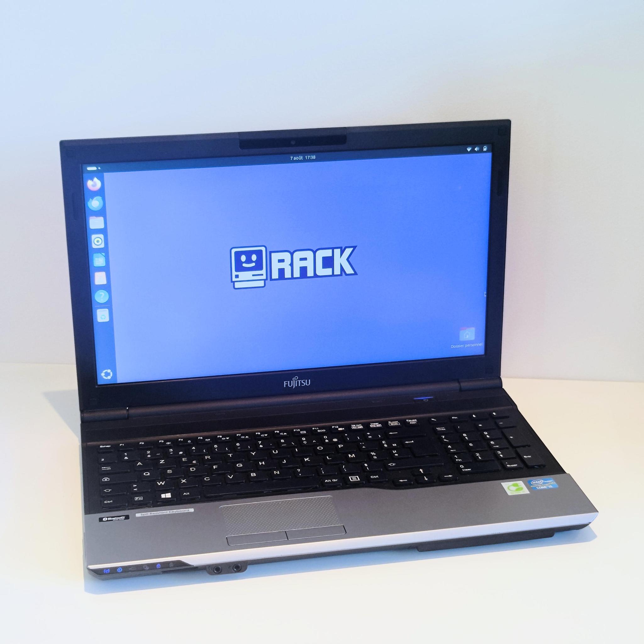 PC portable Fujitsu LIFEBOOK A532