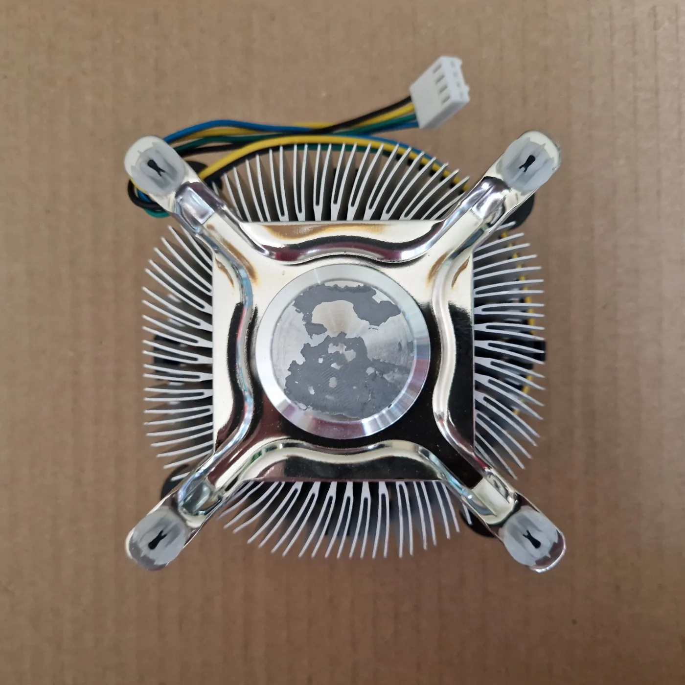 Ventirad Intel D95263-001 (Nidec 0,20 A), socket LGA 775, photo 2